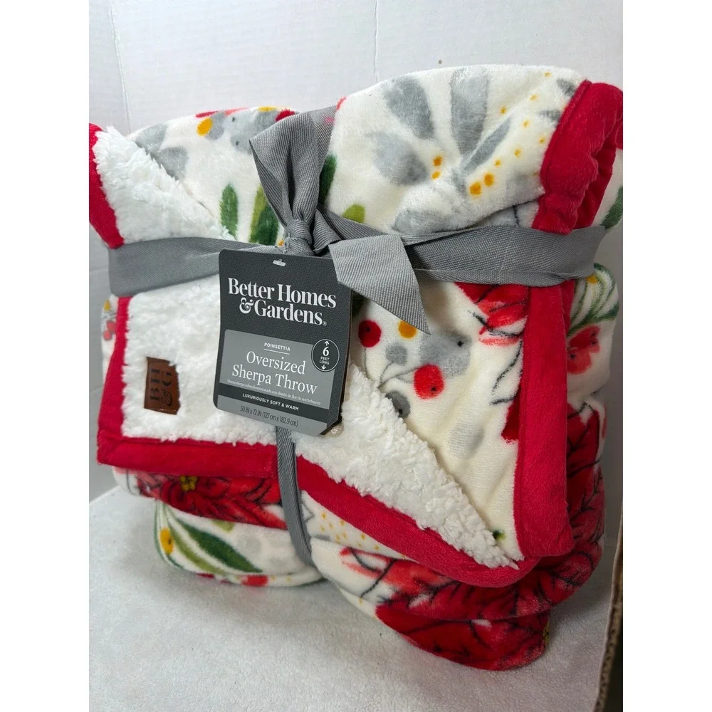 NWT 2021 Better Homes & Gardens Sherpa Throw 50x72 Poinsettia Red White Holiday